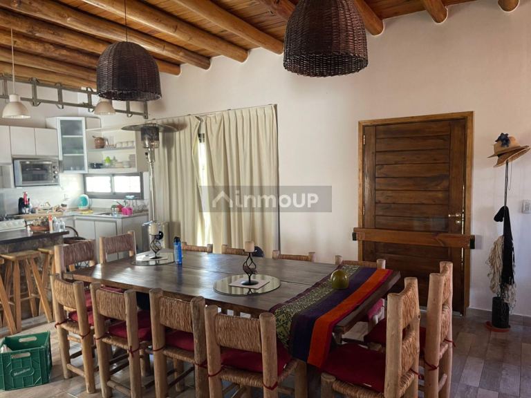 Casa en Venta en Guaymallen, Mendoza