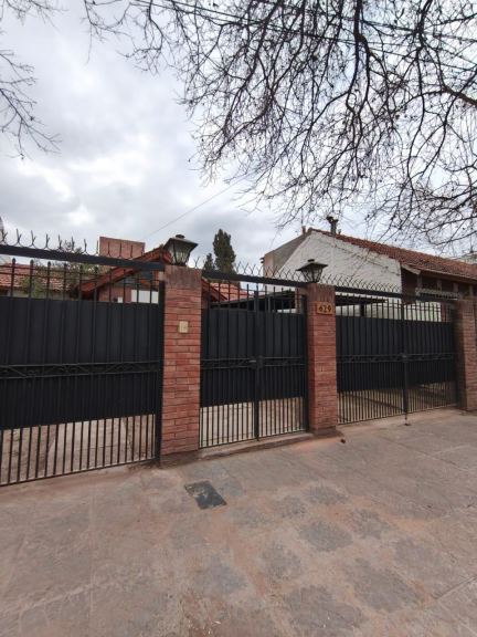 Casa en Alquiler en Capital, Mendoza
