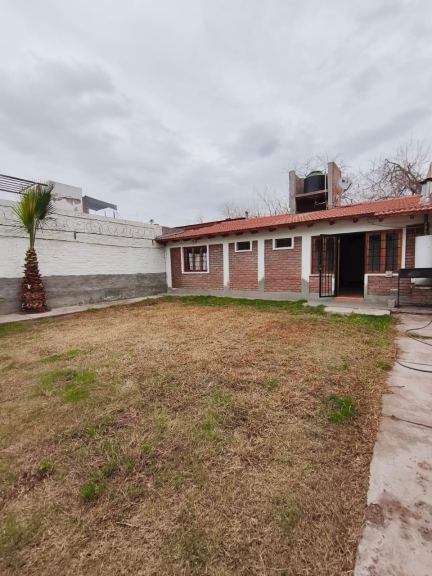 Casa en Alquiler en Capital, Mendoza