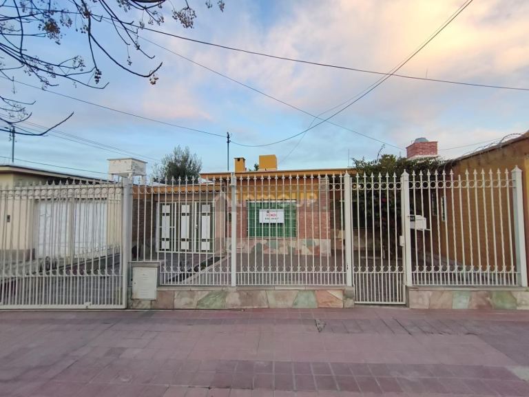 Guaymallen Cabildo 363