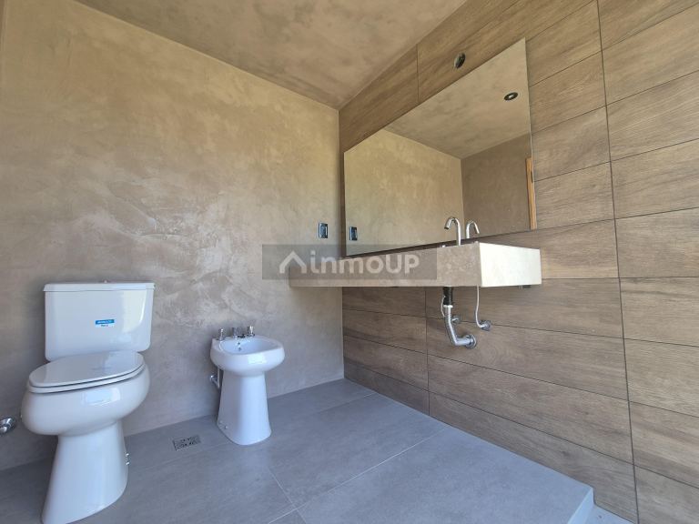 Casa en Alquiler en Maipu, Mendoza