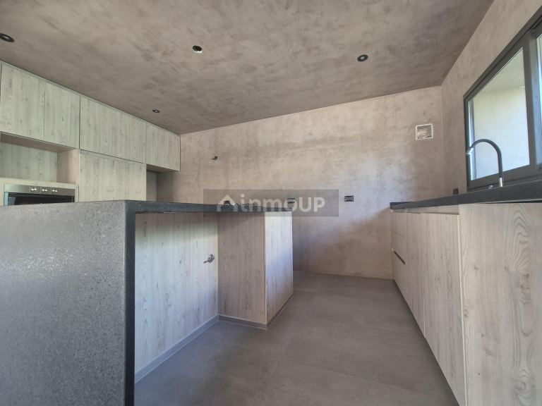 Casa en Alquiler en Maipu, Mendoza