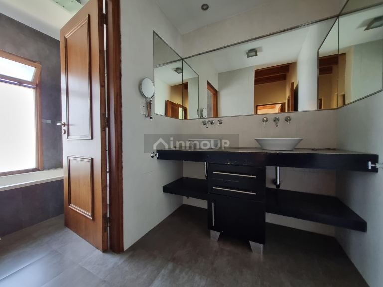 Casa en Alquiler en Maipu, Mendoza