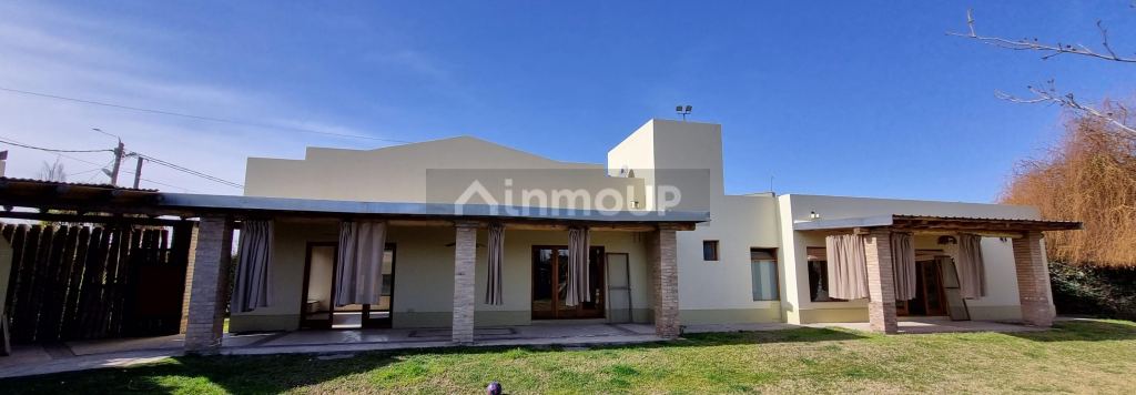 Casa en Alquiler en Maipu, Mendoza
