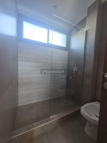 Casa en Alquiler en Lujan de Cuyo, Mendoza - USD 1.600 | Inmoup - 9