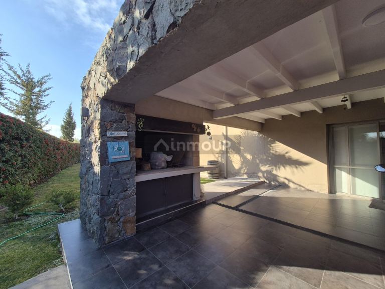 Casa en Venta en Maipu, Mendoza