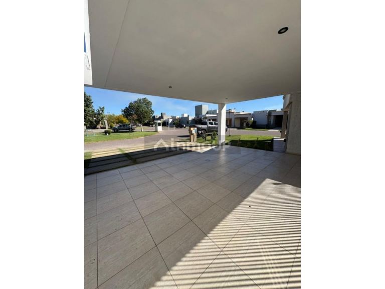 Casa en Venta en Capital, San Juan