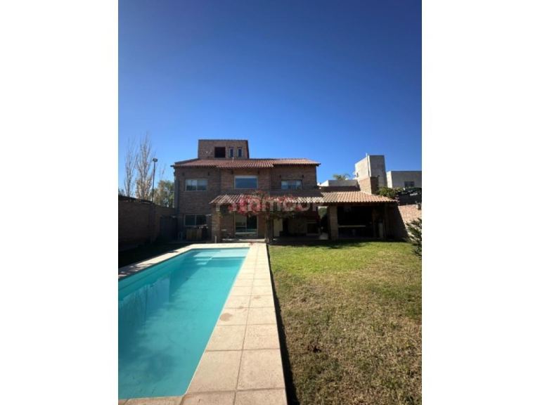 Casa en Venta en Capital, San Juan