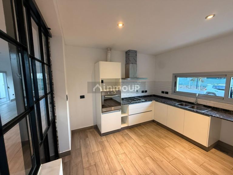 Casa en Alquiler en Lujan de Cuyo, Mendoza - $ 2.600.000 | Inmoup - 6
