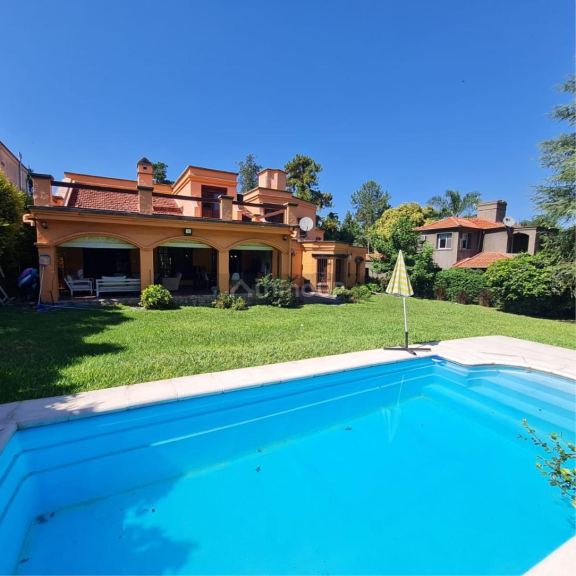 Casa en Venta en Yerba Buena, Tucuman