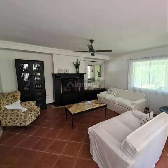 Casa en Venta en Yerba Buena, Tucuman