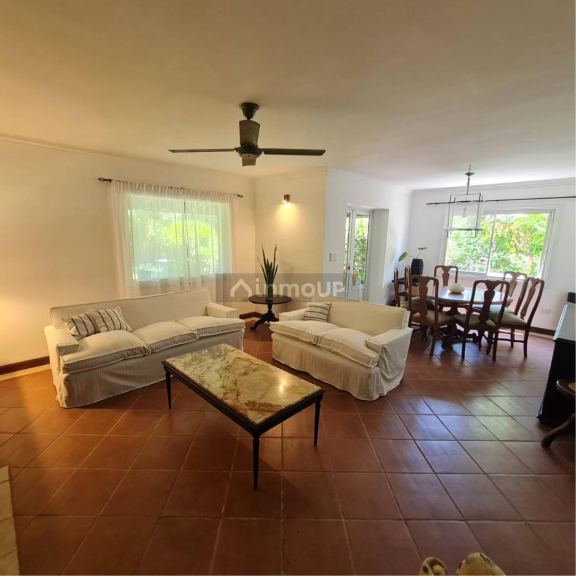 Casa en Venta en Yerba Buena, Tucuman