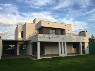 Lujan de Cuyo B° Vista Pueblo