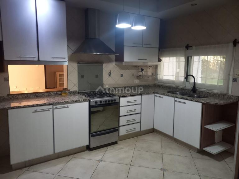 Casa en Alquiler en Rivadavia, Mendoza