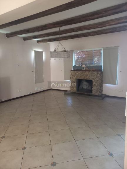 Casa en Alquiler en Rivadavia, Mendoza