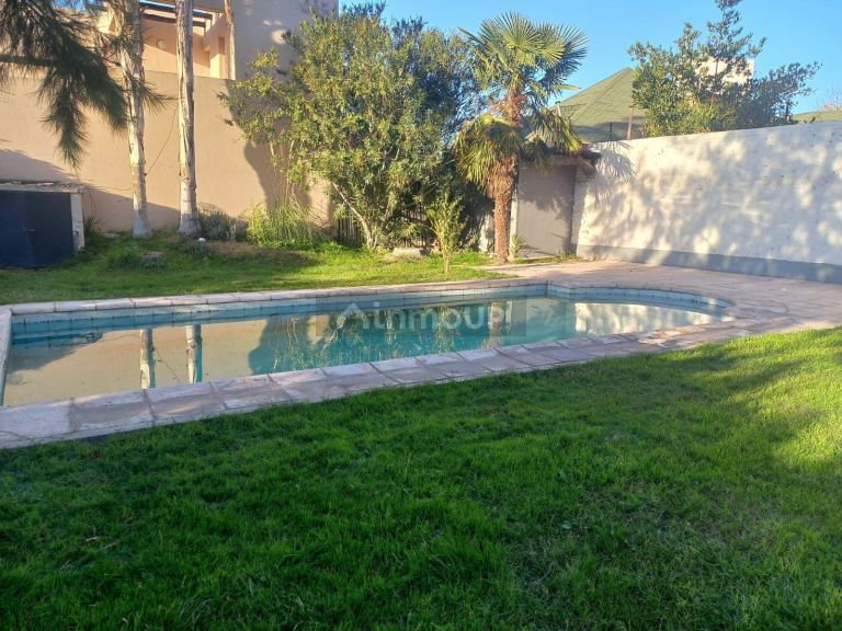 Casa en Alquiler en Rivadavia, Mendoza