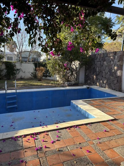 Casa en Alquiler en Godoy Cruz, Mendoza