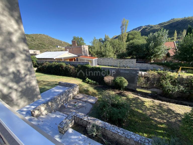 Casa en Venta en Juana Koslay, San Luis