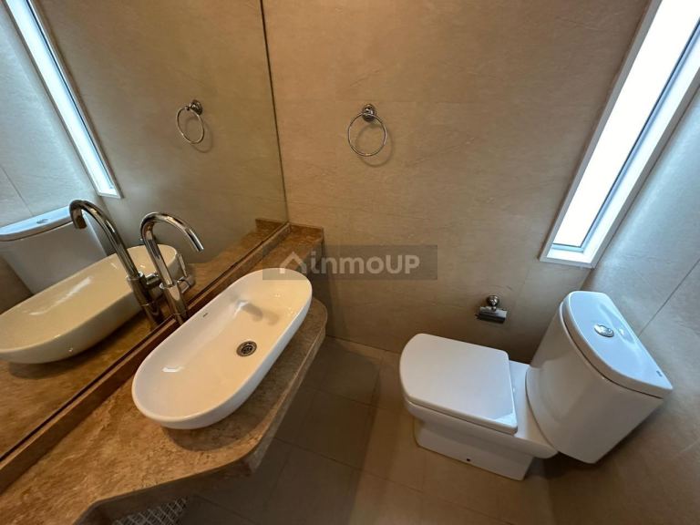 Casa en Venta en Juana Koslay, San Luis