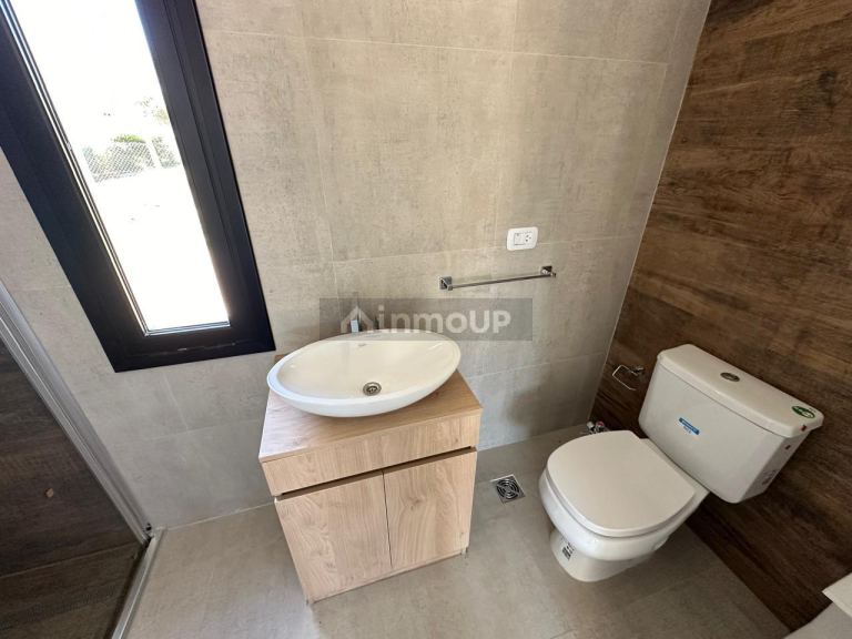 Casa en Venta en Juana Koslay, San Luis
