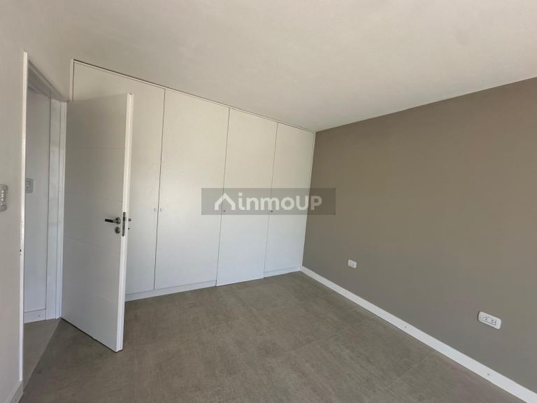 Casa en Venta en Juana Koslay, San Luis