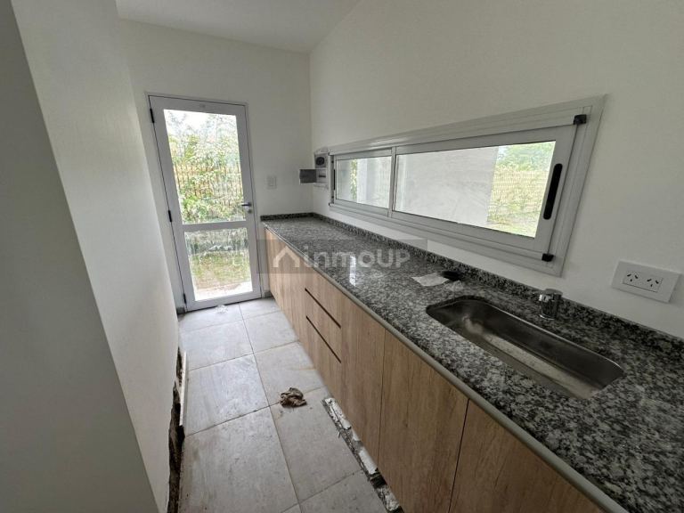 Casa en Venta en Juana Koslay, San Luis