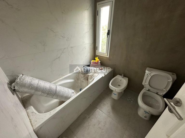 Casa en Venta en Juana Koslay, San Luis