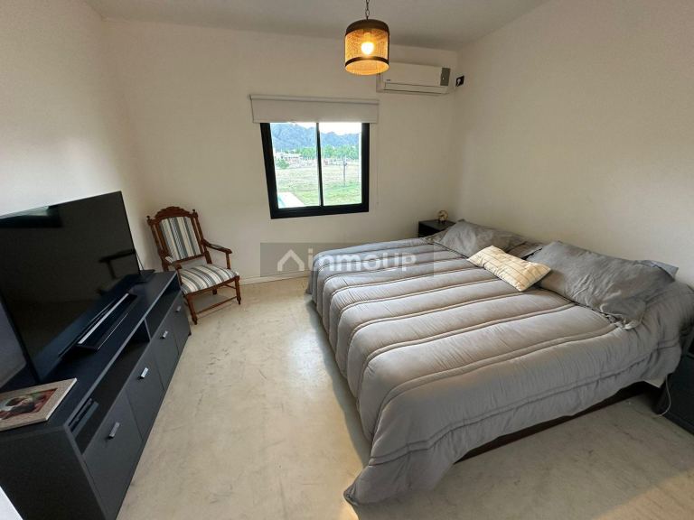 Casa en Venta en Juana Koslay, San Luis