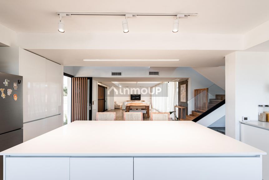 Casa en Venta en Juana Koslay, San Luis