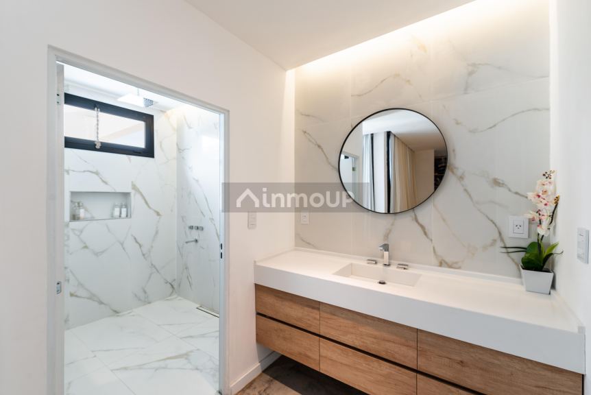 Casa en Venta en Juana Koslay, San Luis