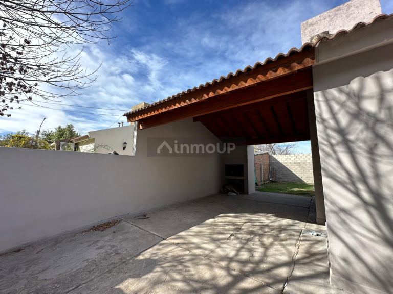 Casa en Venta en Juana Koslay, San Luis