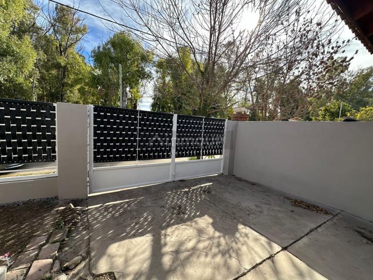 Casa en Venta en Juana Koslay, San Luis