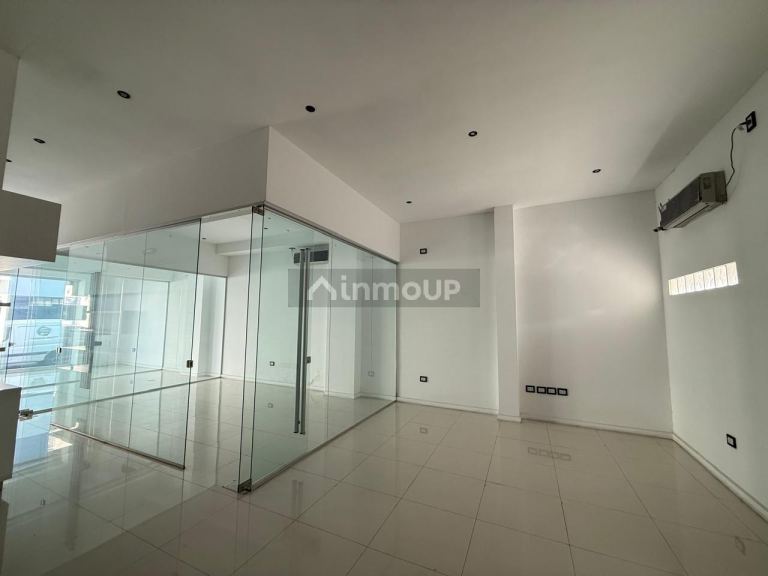 Local Comercial en Alquiler en San Luis, San Luis