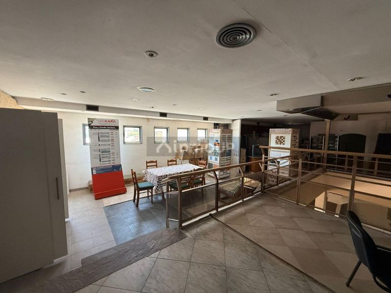 Local Comercial en Alquiler en San Luis, San Luis