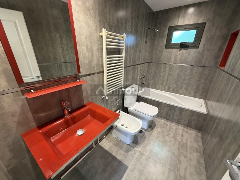 Casa en Venta en Juana Koslay, San Luis