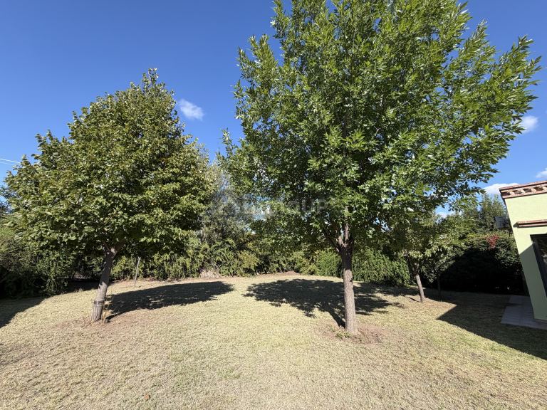 Casa en Venta en Juana Koslay, San Luis