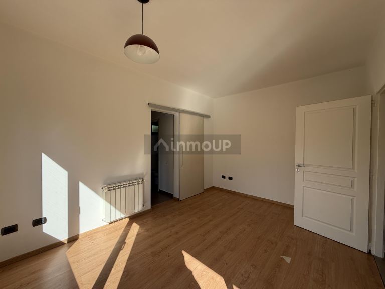 Casa en Venta en Juana Koslay, San Luis