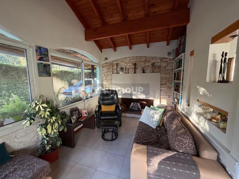 Casa en Venta en Juana Koslay, San Luis