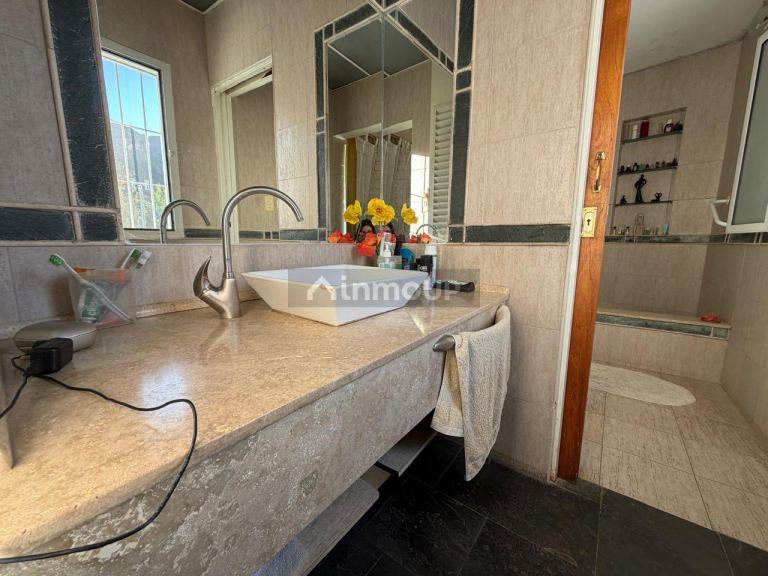 Casa en Venta en Juana Koslay, San Luis