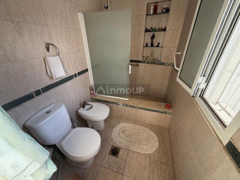 Casa en Venta en Juana Koslay, San Luis