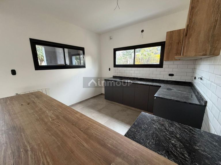 Duplex en Venta en Juana Koslay, San Luis