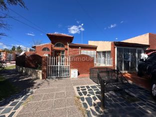 San Luis Hermanas Lucero y Dominguez de Bazan