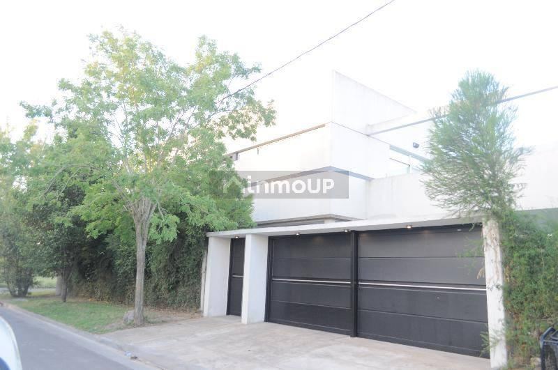 Casa en Venta en La Plata, G.B.A. Zona Sur