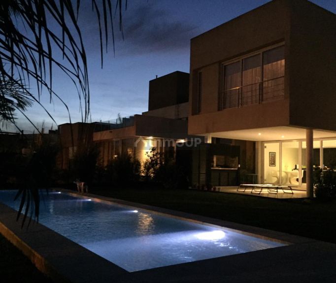 Casa en Venta en Berazategui, G.B.A. Zona Sur