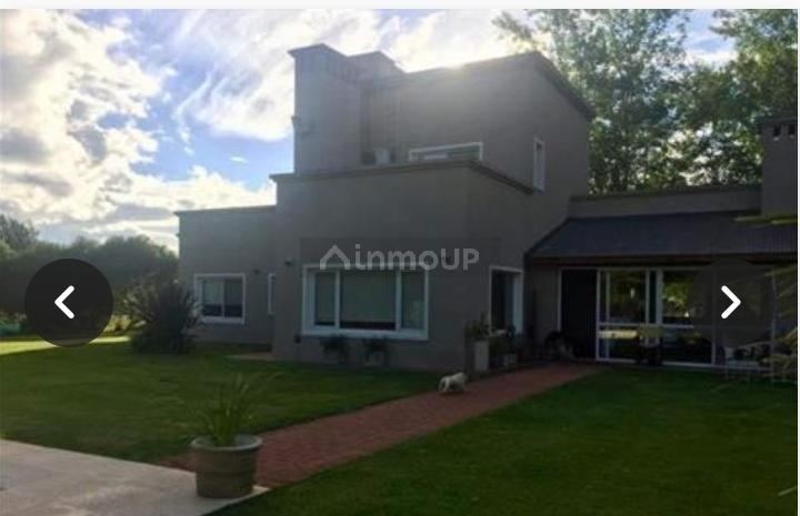Casa en Venta en La Plata, G.B.A. Zona Sur
