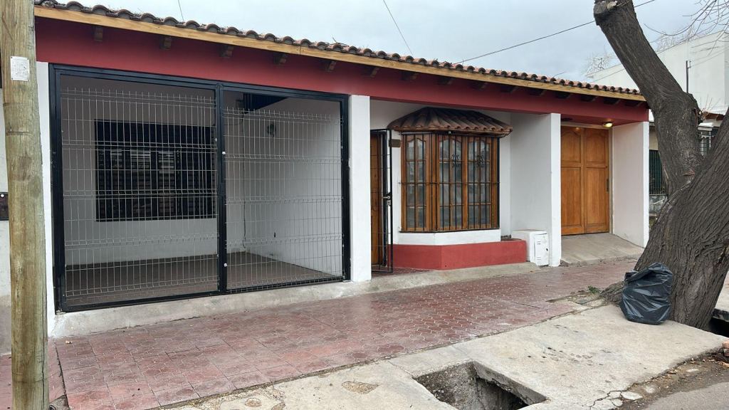 Casa en Alquiler en Godoy Cruz, Mendoza