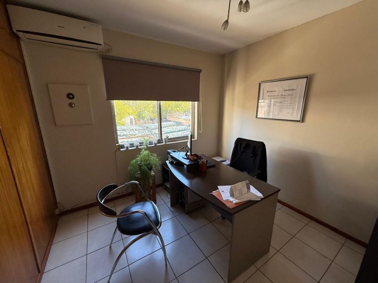 Oficina en Venta en Capital, Mendoza