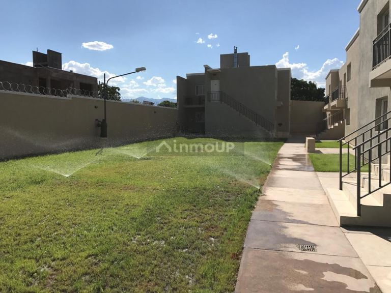 Departamento en Alquiler en Godoy Cruz, Mendoza