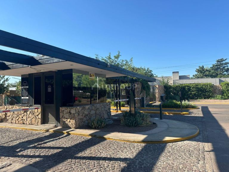 Casa en Alquiler en Lujan de Cuyo, Mendoza