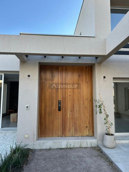 Casa en Alquiler en Godoy Cruz, Mendoza